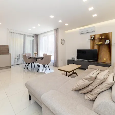 Διαμέρισμα Porto Sole By Belmont Realty *