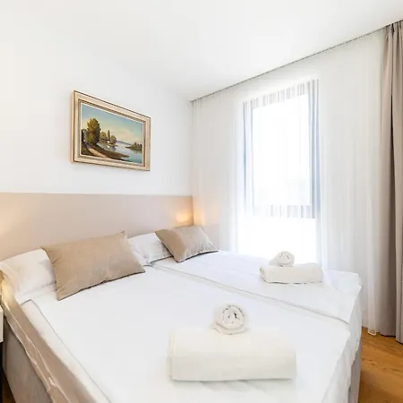 Porto Sole By Belmont Realty زادار